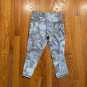 Athleta Blue and Gray Patterned Leggings